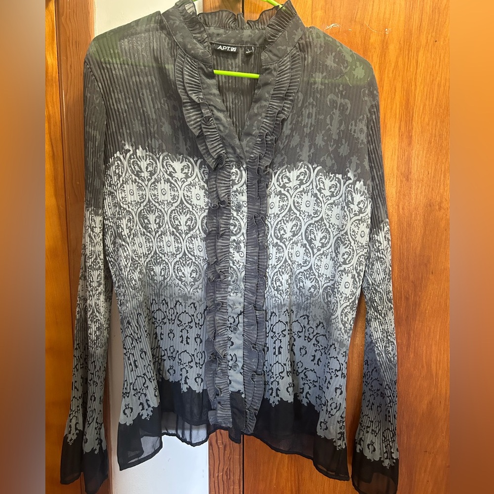 Apt. 9 Black and Gray Patterned Blouse